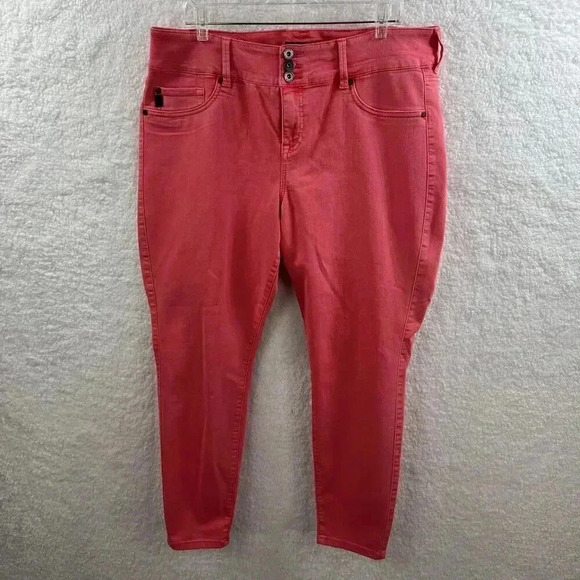 Torrid Denim Jeggings Rouge Red Wash Size 20R 4-way stretchy fabric - Picture 1 of 12